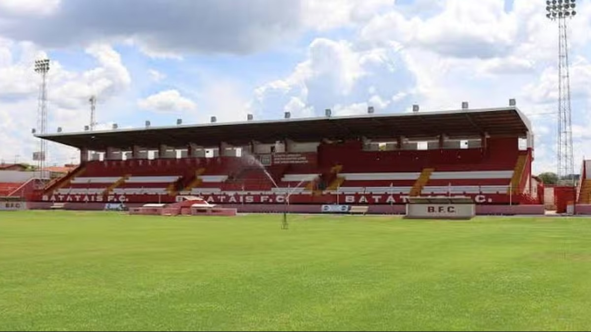 Sem salários, jogadores do Batatais Futebol Clube realizam denúncias