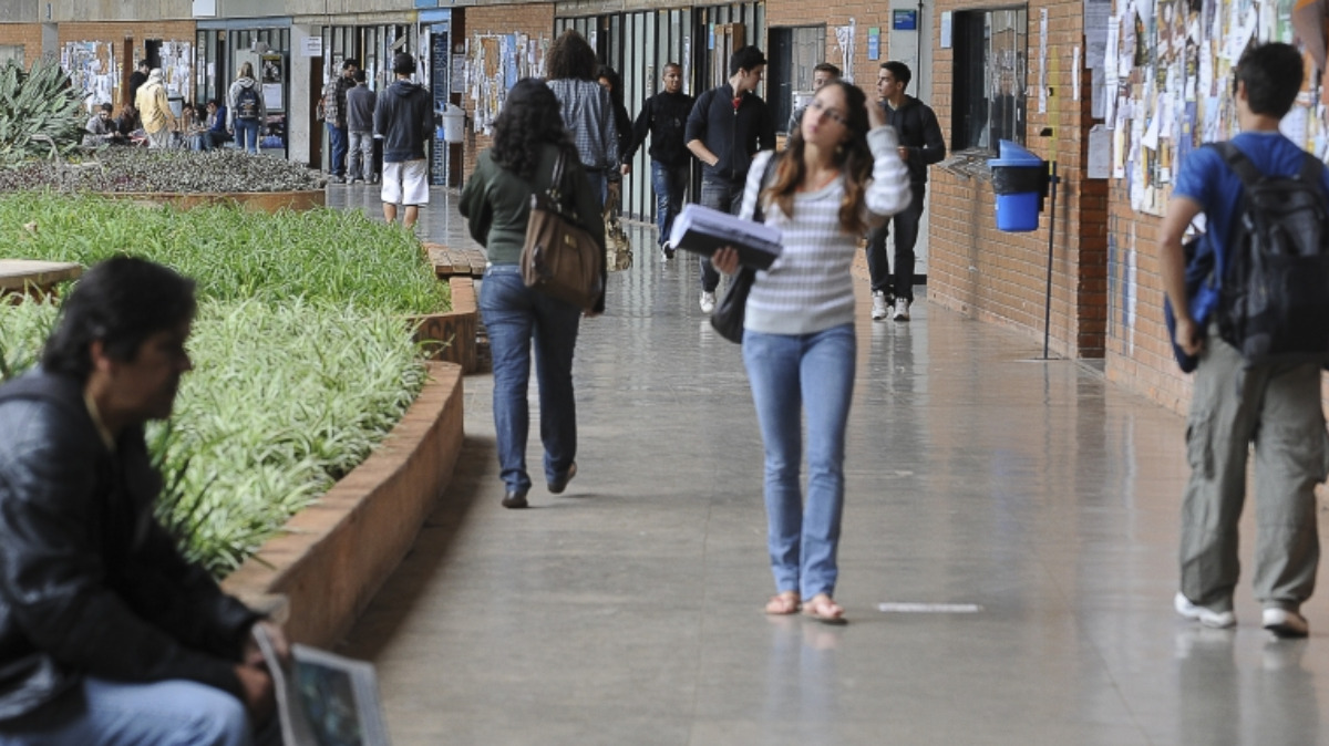 UnB Notícias - UnB tem dez cursos nota 5 no Enade