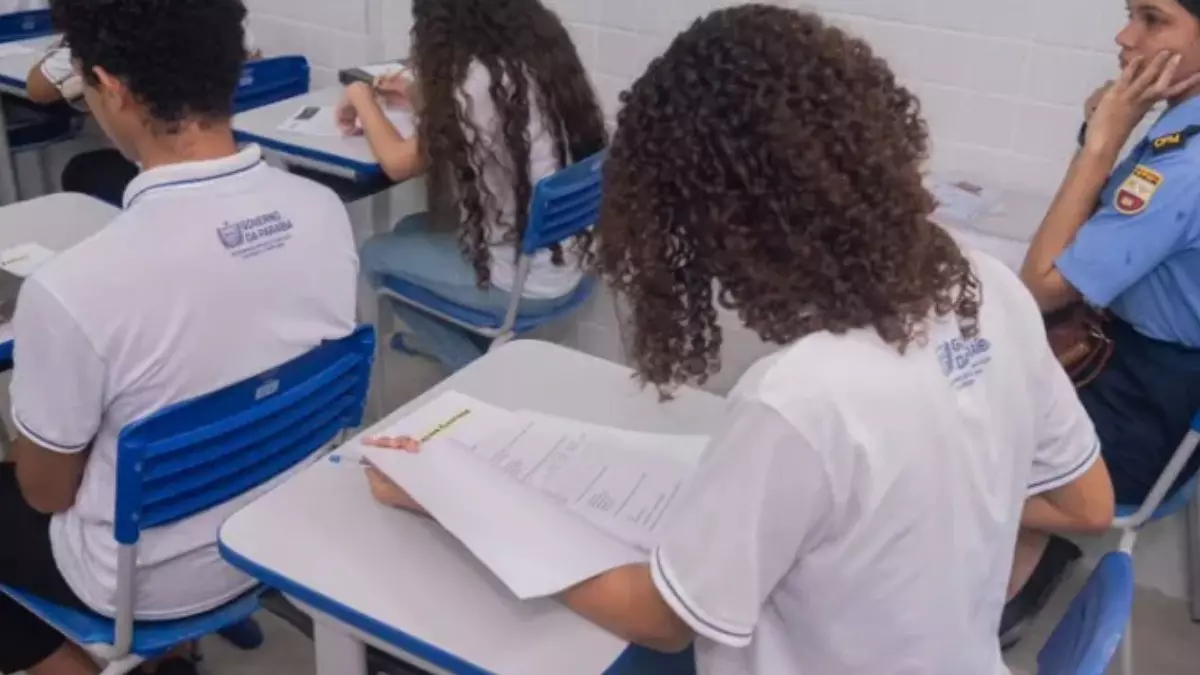 Material auxilia o participante a realizar um texto bem qualificado (Foto: Reprodução/Secom Paraíba)