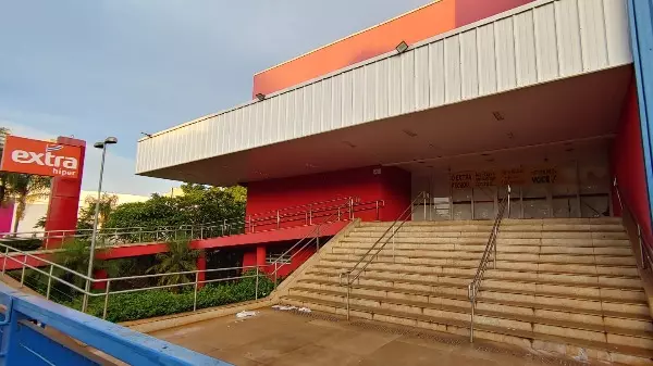 Destino da unidade do antigo Extra Hiper em Ribeirão Preto