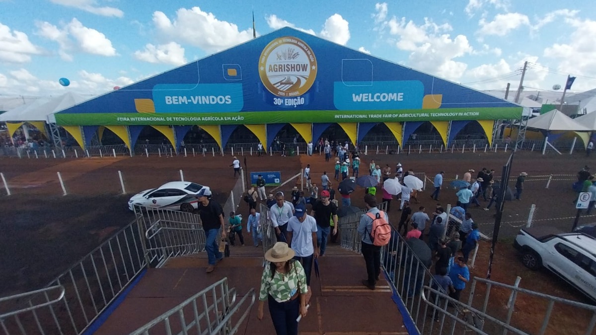Associação de Engenharia, Arquitetura e Agronomia de Ribeirão Preto participa da Agrishow 2025