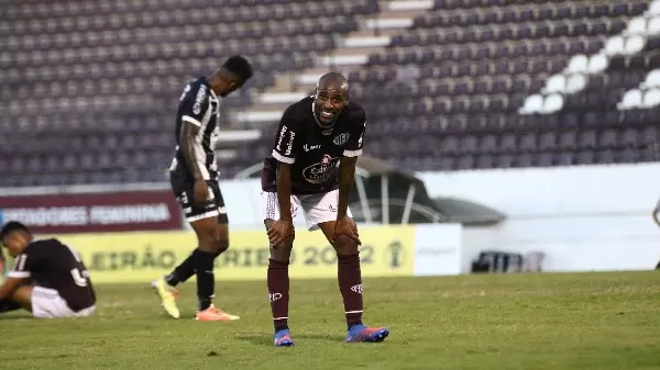 Ferroviária soma 4 jogos sem vencer e se complica na Série D