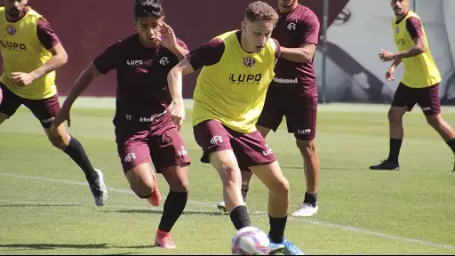 Guia: "A vida em quatro linhas: o Uberlândia na Série D"