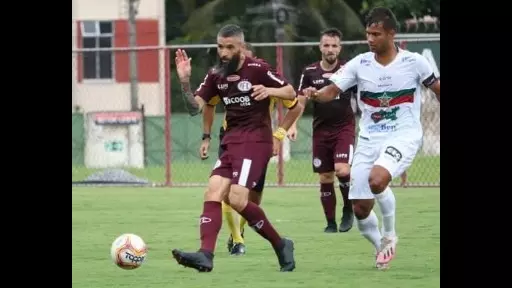 Ano novo grená: 2021 duvidoso e pouco esperançoso