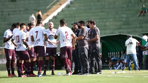 O individual resolve, mas o coletivo sempre se sobressai