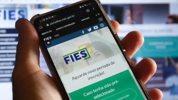 Lista de espera do Fies começa a convocar candidatos nesta quinta-feira