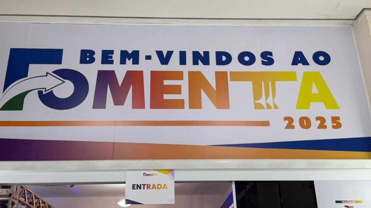 Águas de São Pedro recebe congresso que reúne representantes de municípios de pequeno porte