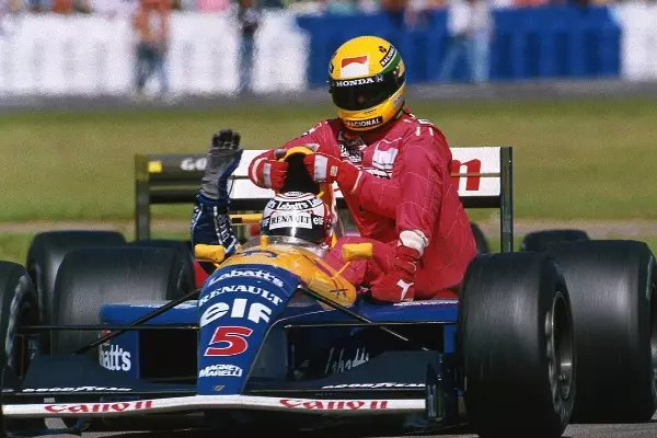 Williams que Mansell deu carona a Senna é vendida em leilão