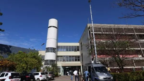 Fórum de Ribeirão libera entrada sem máscara e passaporte vacinal