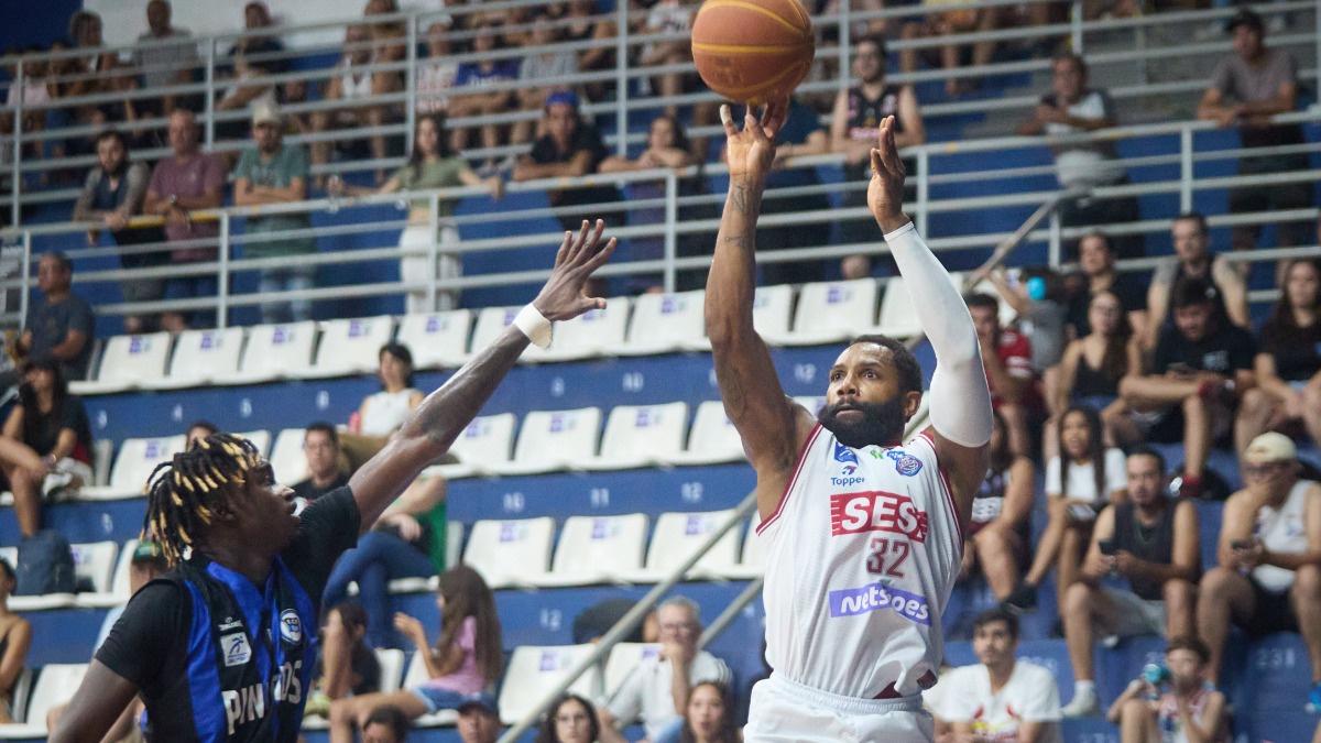Franca Basquete enfrenta o Pinheiros na disputa das quartas de final do NBB