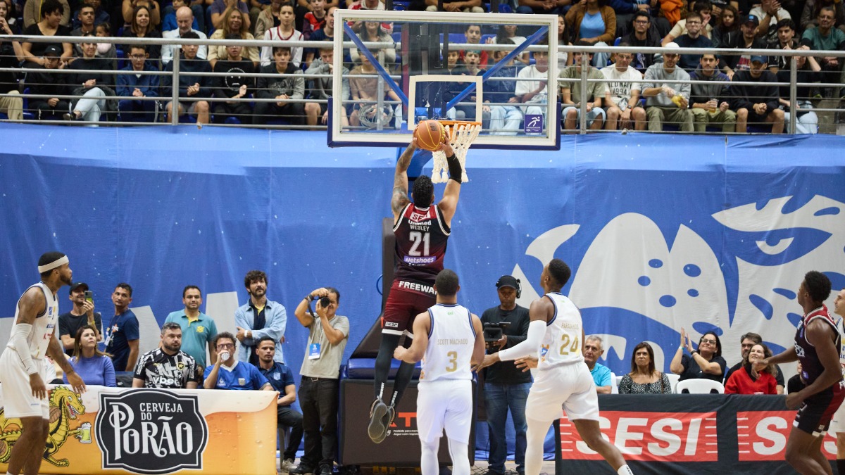 Franca Basquete vence terceiro jogo contra o Minas e vira série final do NBB