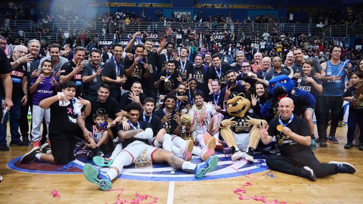 França Basquete vence quarto jogo da série final contra o Minas e conquista tetra seguido do NBB