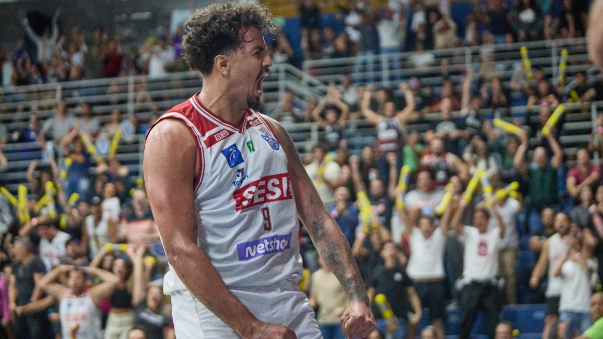 Franca Basquete se impõe, vence o Pinheiros no quinto jogo da série e avança às semifinais do NBB