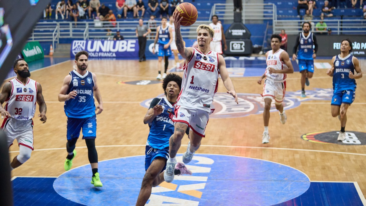 Franca Basquete enfrenta o Bauru no Pedrocão nesta sexta-feira (22)