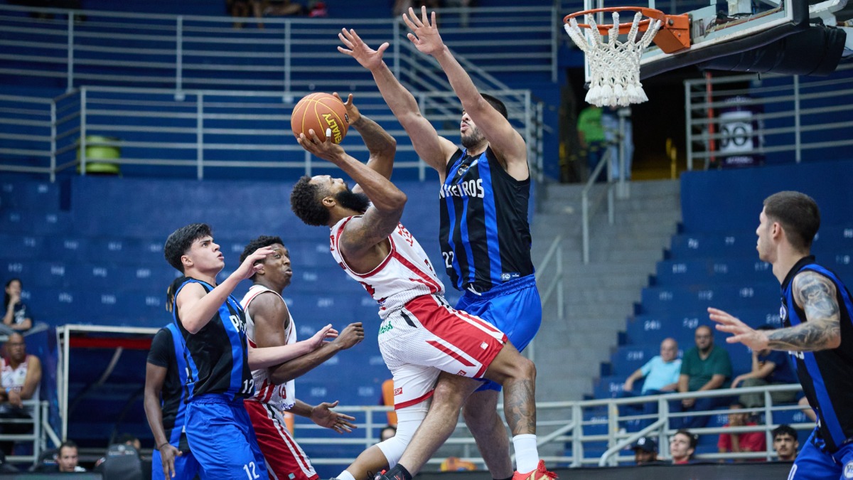 Franca Basquete vence o Pinheiros fora de casa e mantém bom desempenho no início do NBB