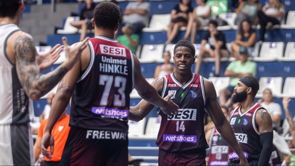 Franca Basquete enfrenta o Pato Basquete no Pedrocão nesta segunda-feira (28)