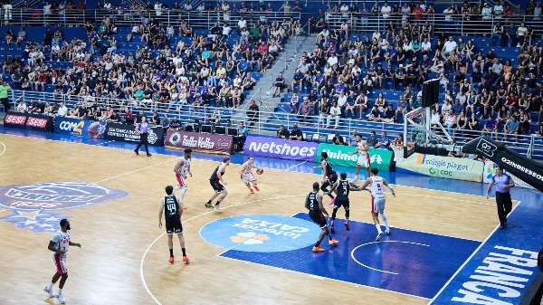 Franca Basquete perde por 86 a 72 para o Flamengo jogando em casa pelo NBB