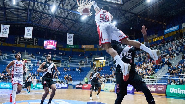 Franca Basquete volta a vencer no NBB ao superar o Vasco por 103 a 61