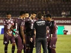 Torcida afeana, para o Deus da bola, faça sua prece