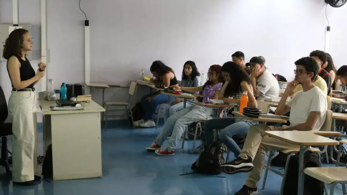 Primeira fase da Fuvest acontecerá em novembro (Foto: Agência Brasil)