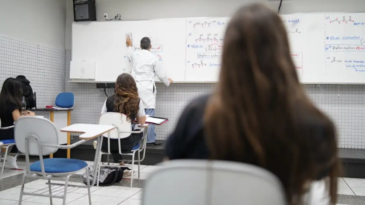 Empresas podem fazer pré-cadastro para participarem de programa de estágio pago pelo Governo de SP