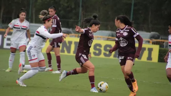 Brasileiro Feminino: Ferroviária perde para o São Paulo