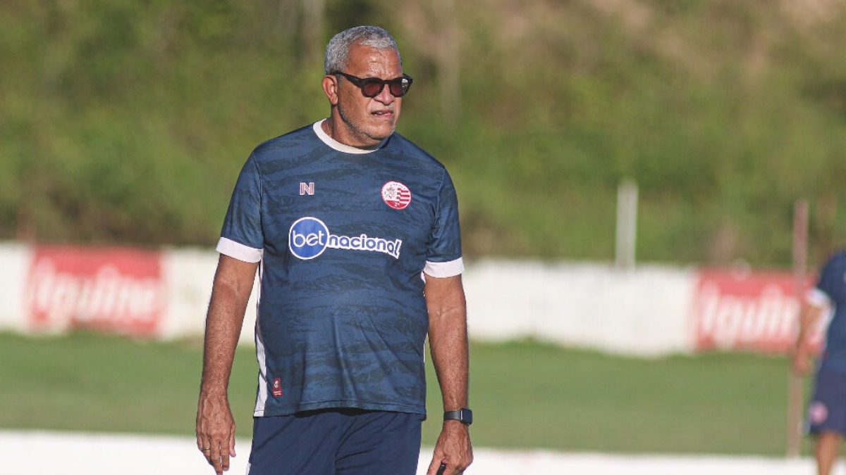 Botafogo-SP nega proposta a Hélio dos Anjos e dupla Ivan Izzo e Willians Alves segue no comando