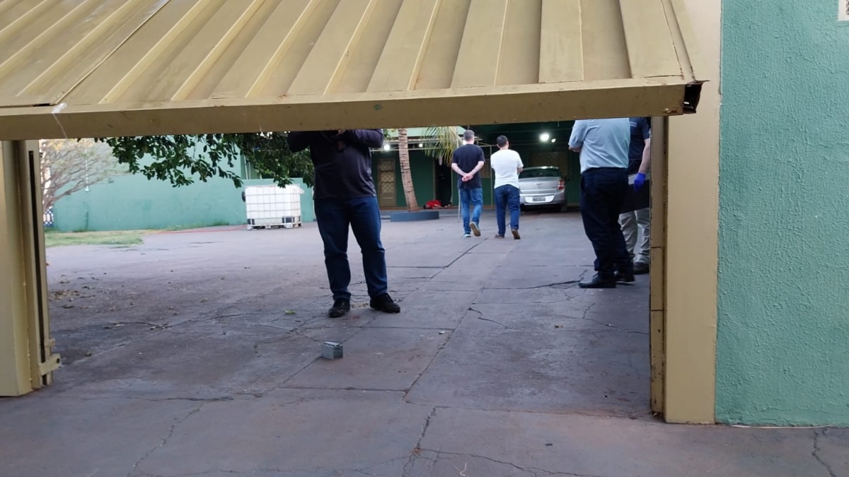 Homem é morto a tiros em casa no bairro Jardim Salgado Filho II, em Ribeirão Preto