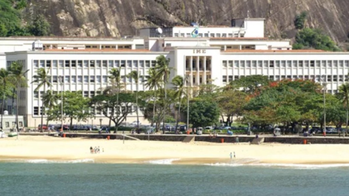 Candidatos podem optar por formação em engenharia com carreira militar ou civil (Foto: Divulgação/IME)