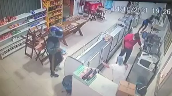 Ladrão armado invade padaria e rouba R$ 150 em Jaguariúna