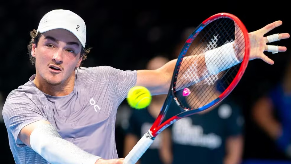 João Fonseca vence na Basileia e avança às oitavas em duelo da nova geração