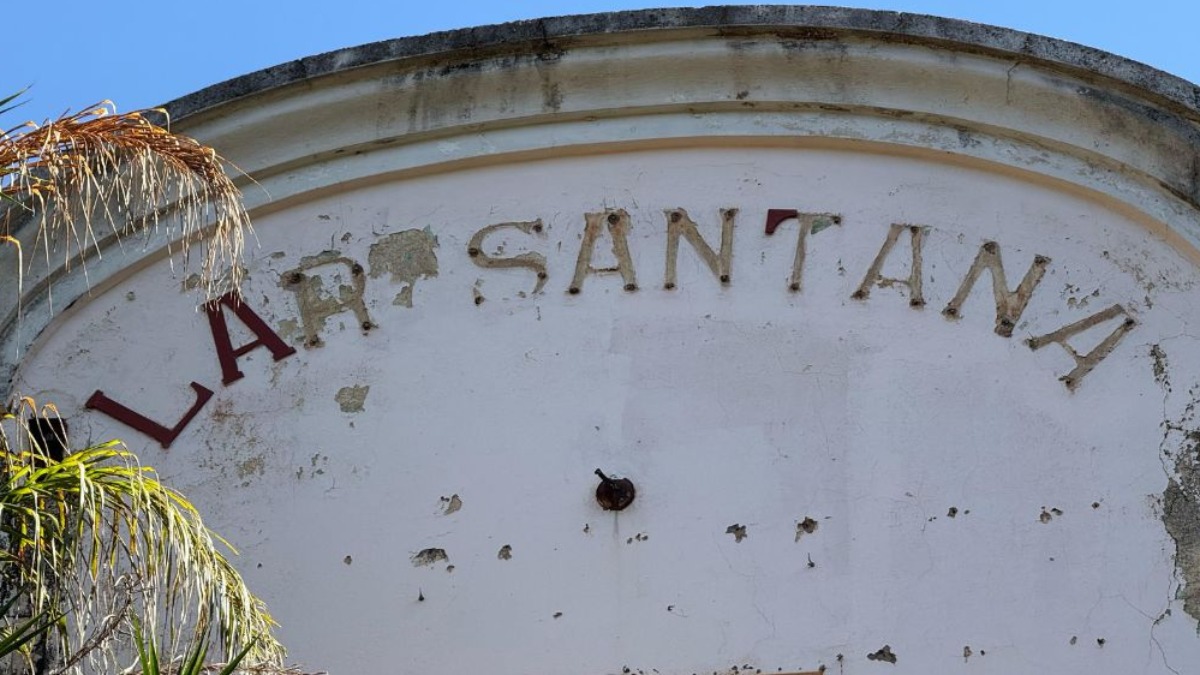 Manifestantes ocupam o Lar Santana em protesto pela falta de zeladoria e cobram criação de memorial