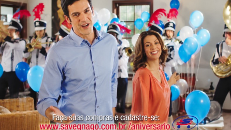 Campanha de aniversário de 39 anos do Savegnago, criada pela Shalon Propaganda em 2015, com participação do ator Mateus Solano - Crédito: Divulgação