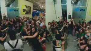 McFly chega a Ribeirão e canta com fãs no Aeroporto; Veja o vídeo