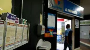 Sorteio da Mega-sena pode pagar R$ 53 milhões; veja como jogar