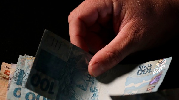 Estimativa da inflação se mantém em 4,9%; para 2024, a estimativa é de 3,87%. (Foto: Reprodução/Agência Brasil) - Foto: Divulgação