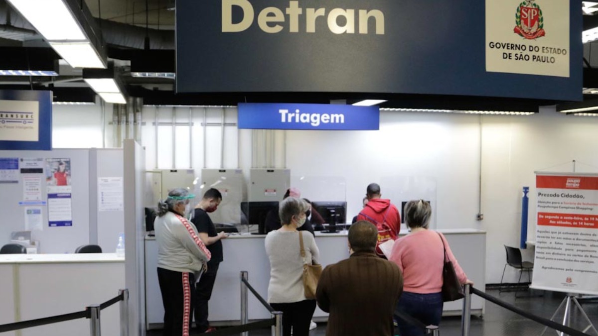 Emplacamento de veículos passa a ser feito direto pelo Detran-SP a partir desta sexta-feira (1º)