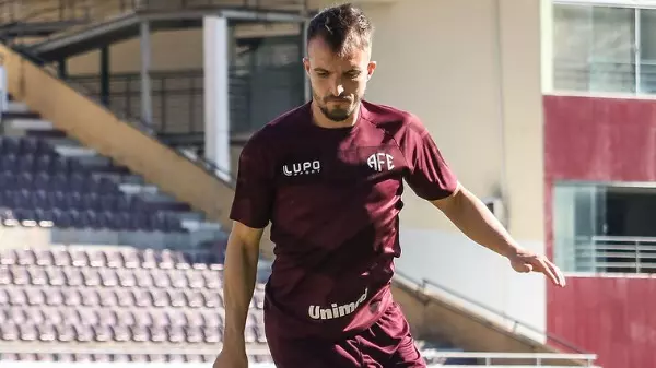 Nando Carandina assume gerência de futebol na Ferroviária