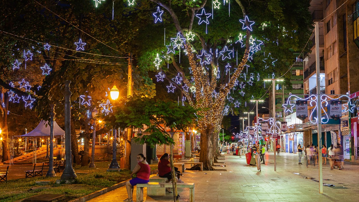 Decoração natalina está pronta no Centro de Ribeirão Preto Decoração natalina está pronta no Centro de Ribeirão Preto