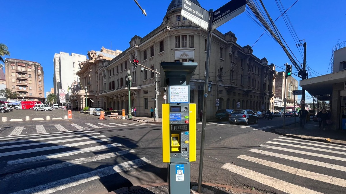 Sem funcionar, parquímetros trazem dor de cabeça aos motoristas em Ribeirão Preto