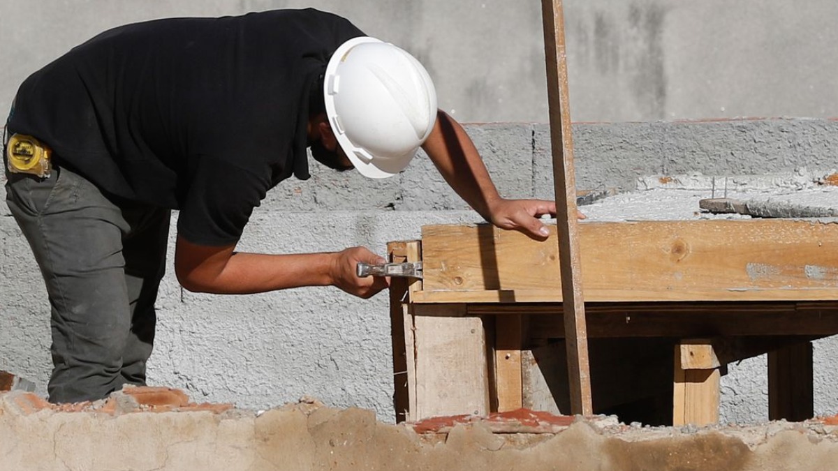 Número de contratações na construção civil aumenta 350% em Ribeirão Preto