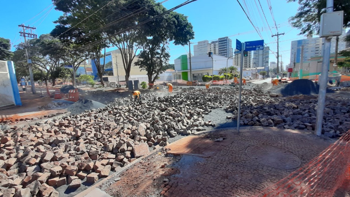 Ricardo Silva alerta que erro em licitação pode voltar a paralisar obras no Centro de Ribeirão