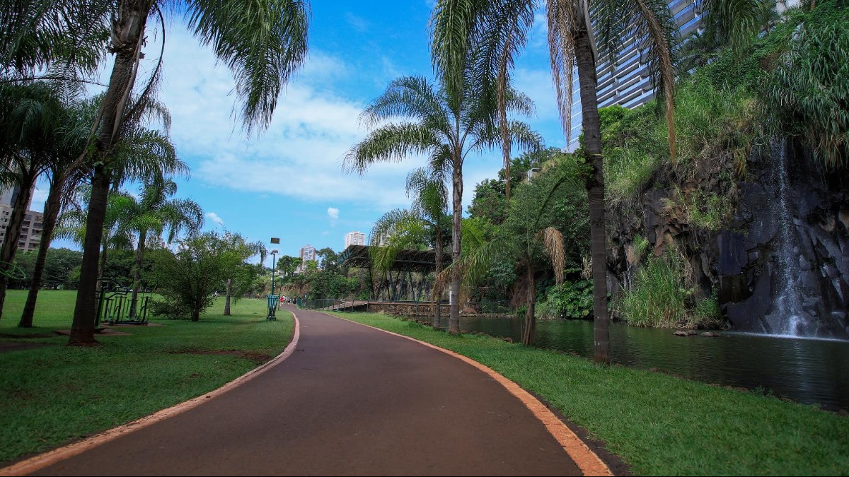 Parque Raya recebe oficinas e teatro gratuitos neste final de semana