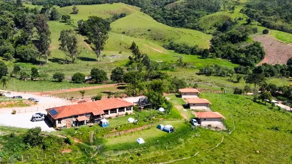 Parque de Socorro tem kit piquenique e fogueira para turistas