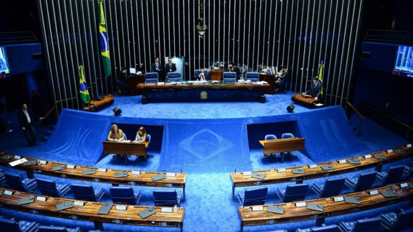 Políticos reagem a veto do presidente Lula ao aumento de cadeiras no Congresso