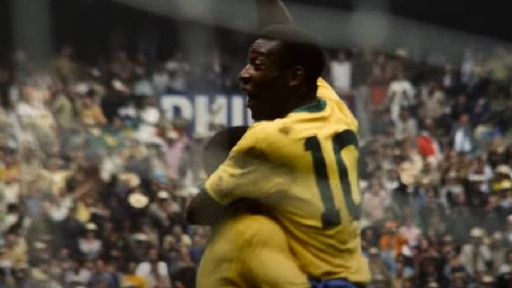Rei, idolatria e ditadura... relembre a carreira de Pelé em documentário da Netflix