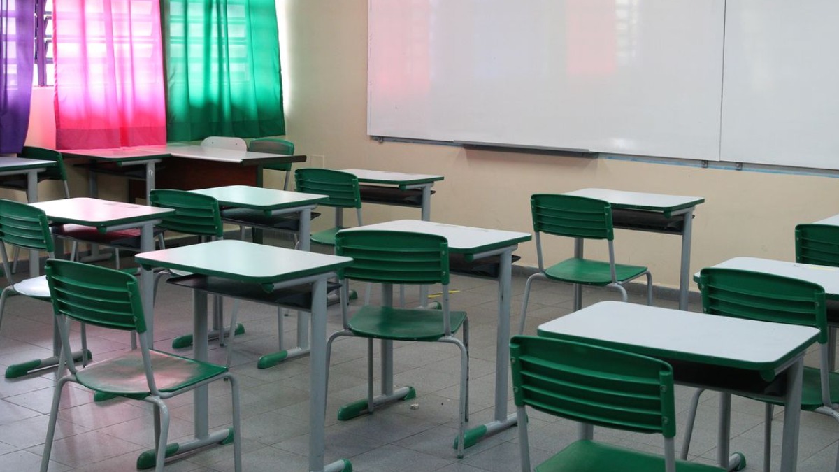 Professora é afastada após agredir aluno de 12 anos dentro da sala de aula em Franca