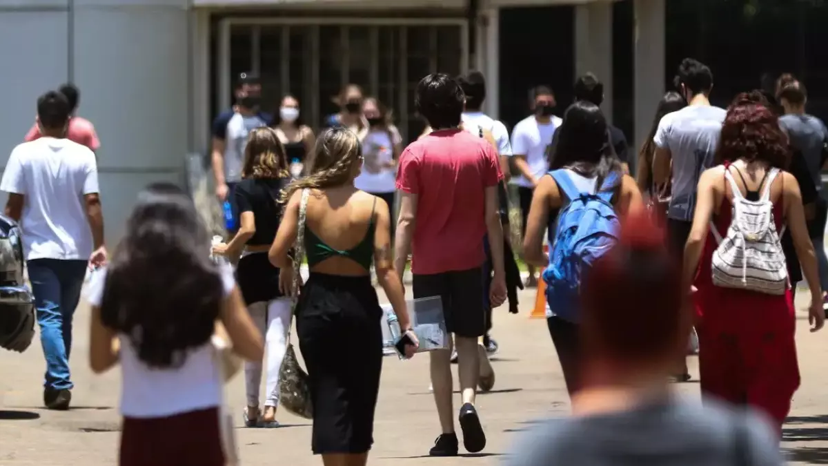 Candidatos podem se inscrever em até três cursos (Foto: Marcello Casal Jr/Agência Brasil)