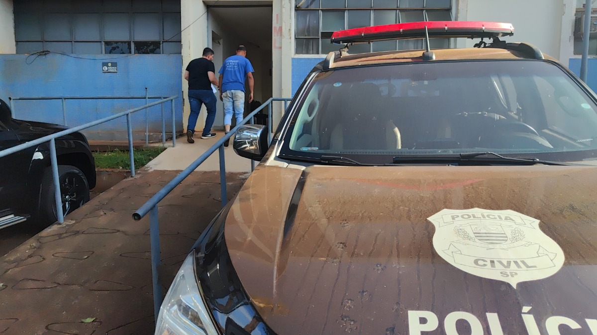Adolescente que atirou, matou um homem e feriu outro jovem se apresenta à Polícia em Barretos