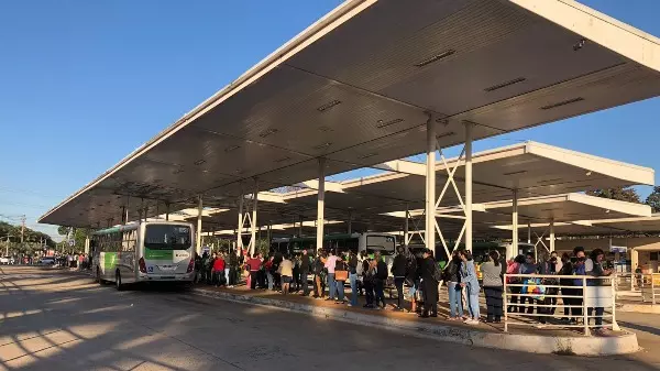 Greve dos motoristas de ônibus em Ribeirão entra no terceiro dia